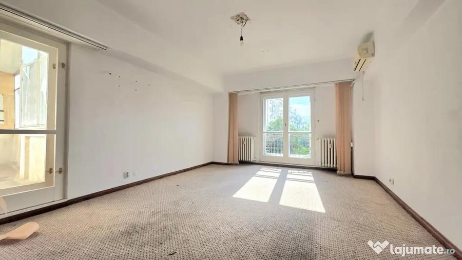 Apartament cu 4 camere decomandat în Unirii