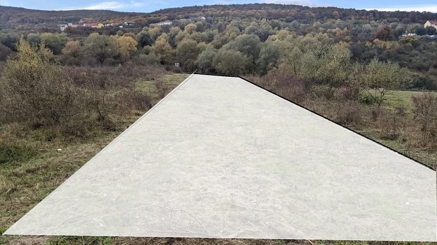 Teren de 1800 mp, în Florești