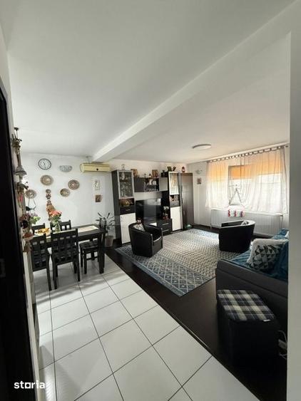 Casă cu 6 camere cu Teren 350 Mp în Tătărași