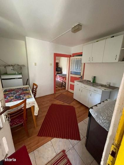 Casă cu 4 camere cu Teren 1080 Mp în Central