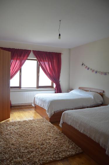 Casă individuală cu 5 camere în Zamora