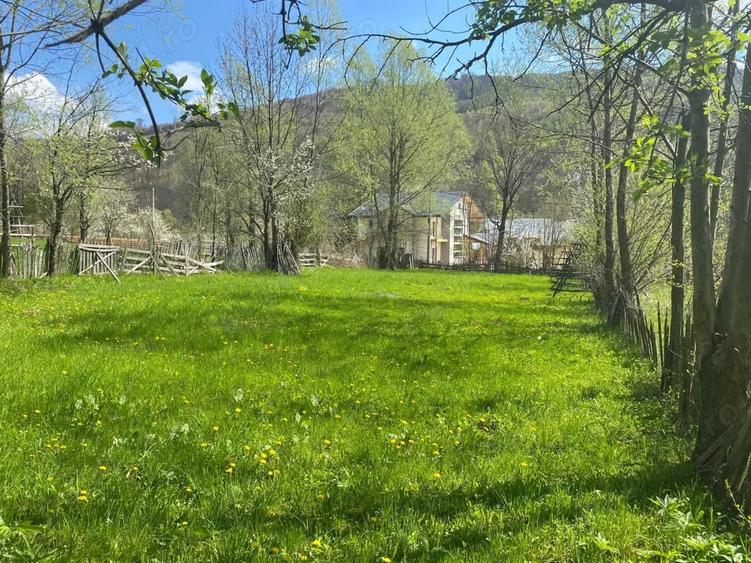 Teren de 1220 mp, în Teșila