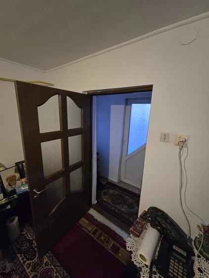 Casă cu 3 camere cu Teren 240 Mp în 23 August
