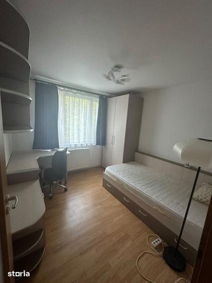 Apartament cu 4 camere în Titan