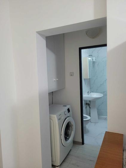 Apartament cu 2 camere decomandat în Obor