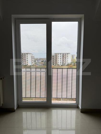 Apartament cu 3 camere semidecomandat, mobilat în Râșnov