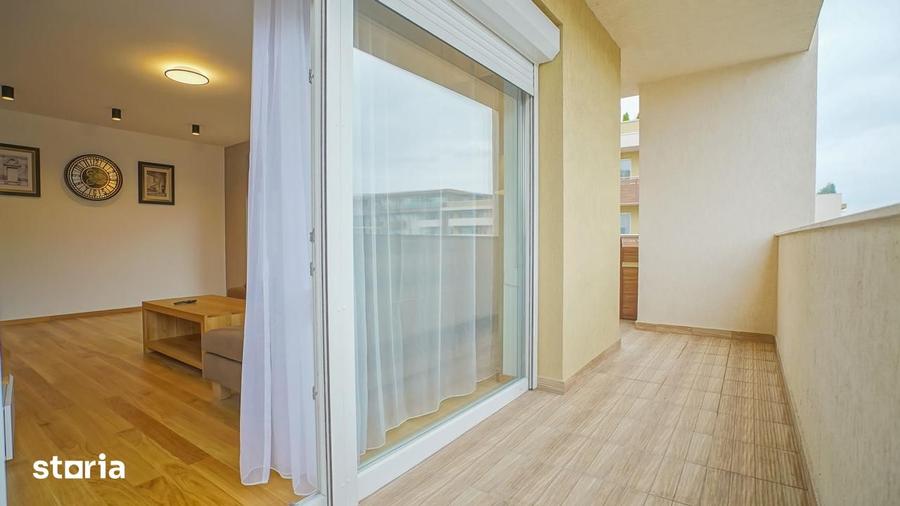 Apartament cu 2 camere decomandat în Tractorul