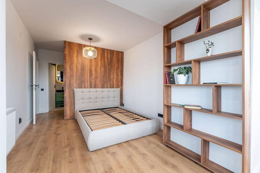 Apartament cu 4 camere decomandat, mobilat în Zorilor