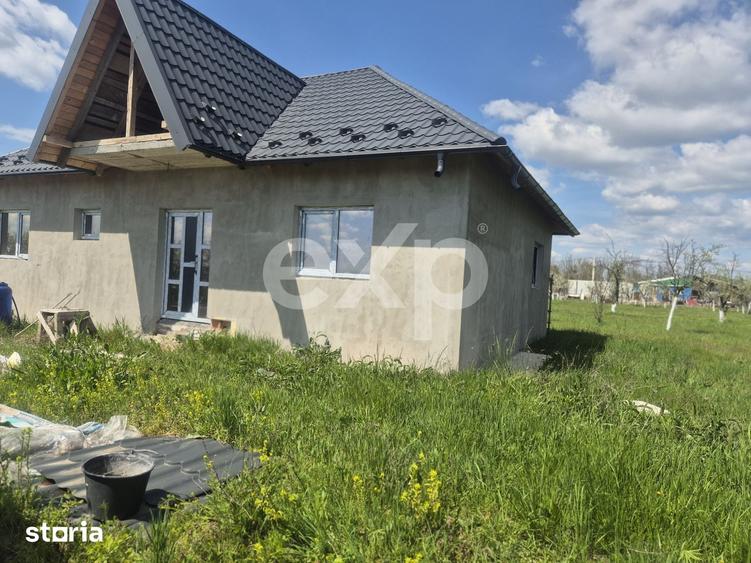 Casă cu 3 camere cu Teren 500 Mp în Albota