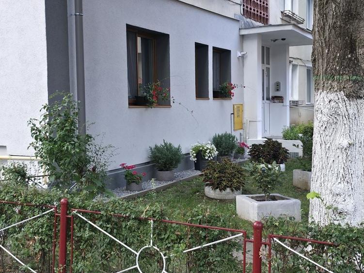 Apartament cu 2 camere decomandat în Ultracentral