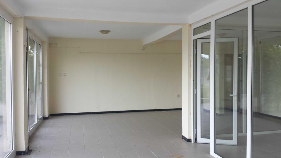 Spațiu comercial, de 91 mp, în Dobroești