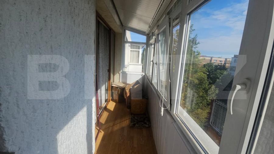 Apartament cu 3 camere decomandat, mobilat în Micro 39