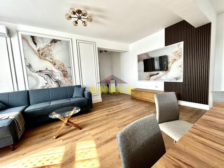 Apartament cu 2 camere decomandat în Central