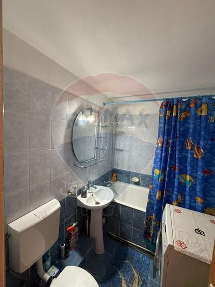 Apartament cu 2 camere decomandat în Hotvon