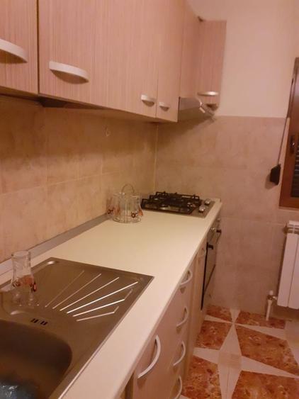 Apartament cu 2 camere decomandat în Băceni