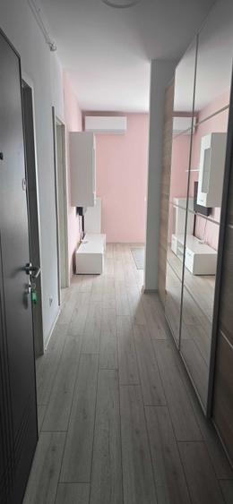 Apartament cu 2 camere decomandat în Lacul Morii