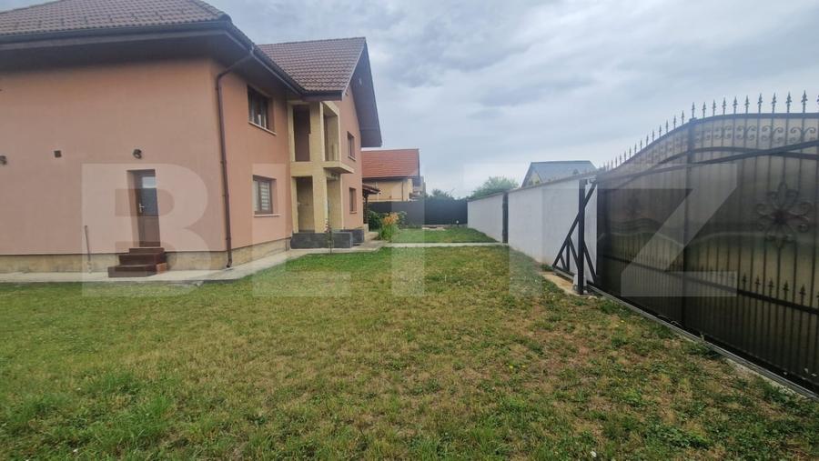 Casă individuală cu 4 camere cu Garaj în Tărlungeni