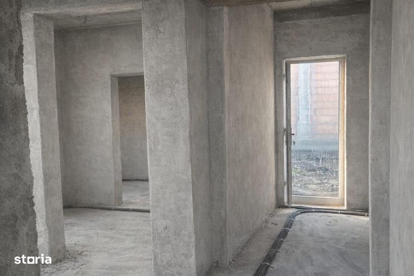 Casa individuala, 144 mp utili, 5 camere | teren 361 mp | Jucu de Mijl - 1