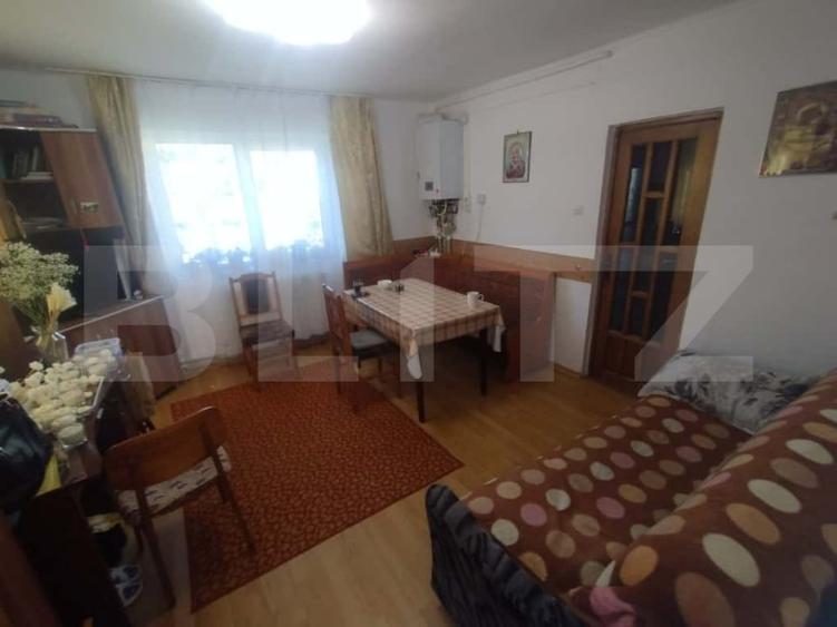 Casă individuală cu 3 camere cu Garaj în Beclean