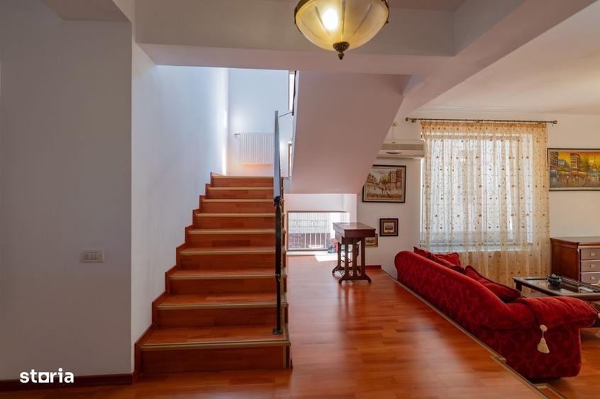 Casă cu 4 camere în Sud