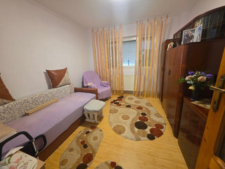 Apartament cu 2 camere decomandat în Dorobanți