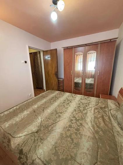 Apartament cu 2 camere semidecomandat, mobilat în Gorjului