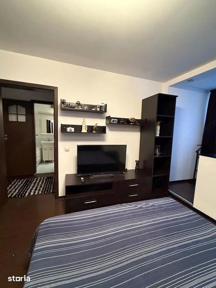 Apartament cu 3 camere decomandat în Ozana