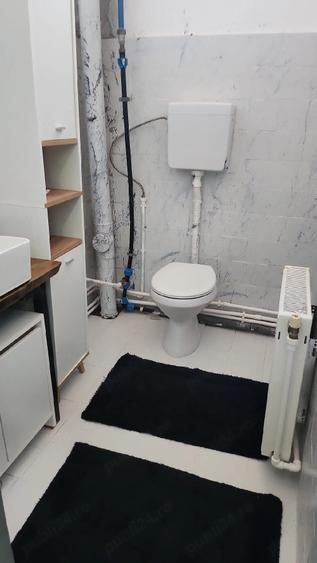 Spațiu comercial, de 65 mp, în Central