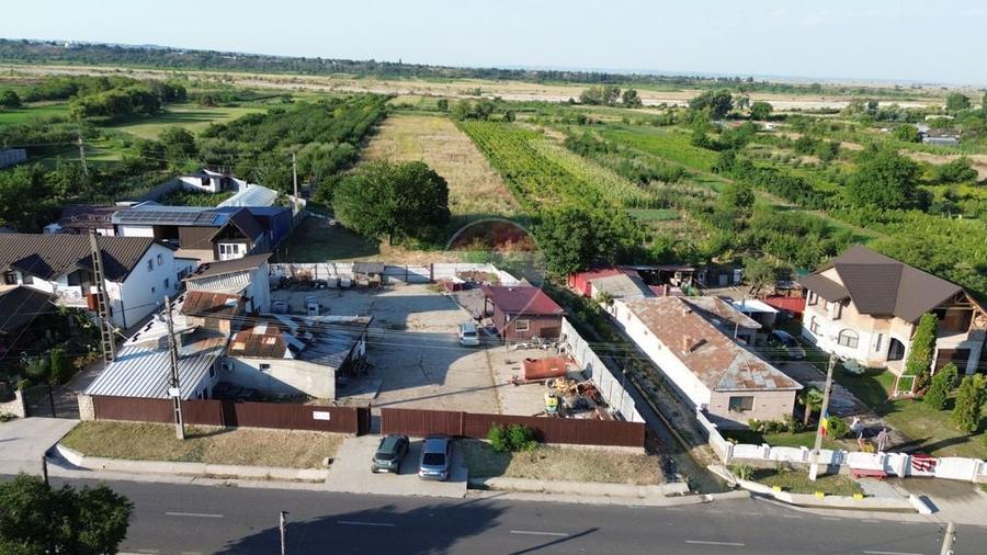 Spațiu comercial, de 200 mp, în Bolotești