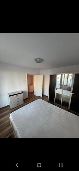 Apartament cu 3 camere decomandat în Militari
