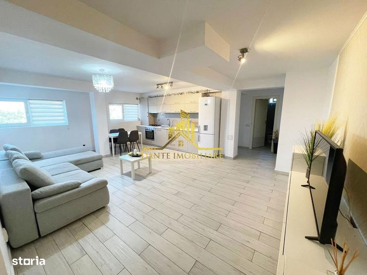 Apartament cu 3 camere semidecomandat, mobilat în Borhanci