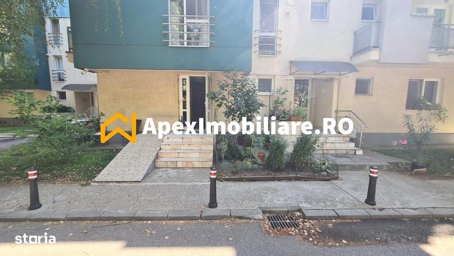 Garsonieră decomandată în Băneasa
