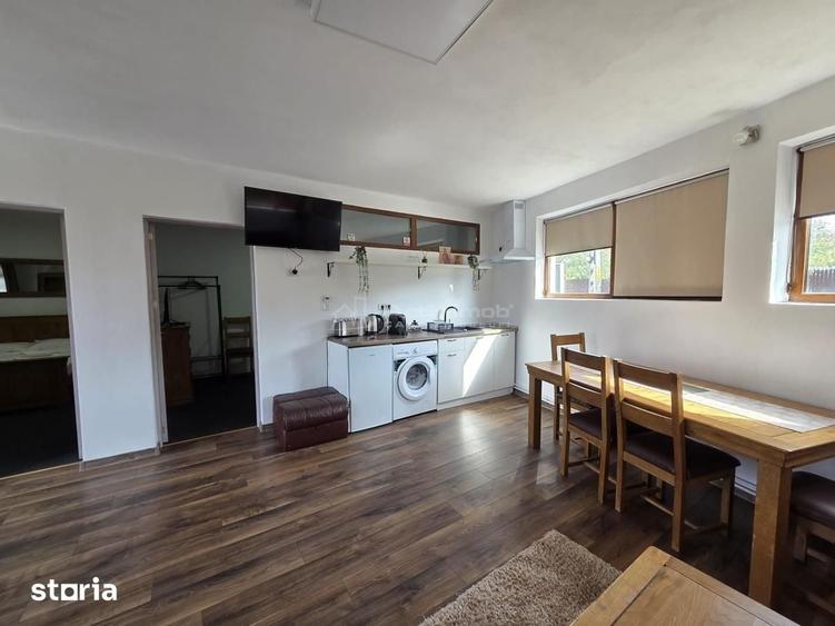Casă cu 8 camere cu Teren 316 Mp în Dăești