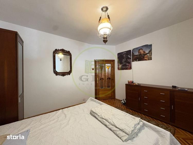 Casă cu 4 camere cu Teren 490 Mp în Valea Rosie