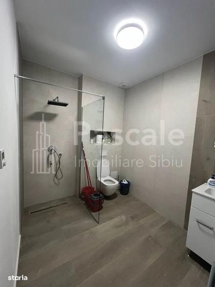 Spațiu comercial, de 175 mp, în Cristian
