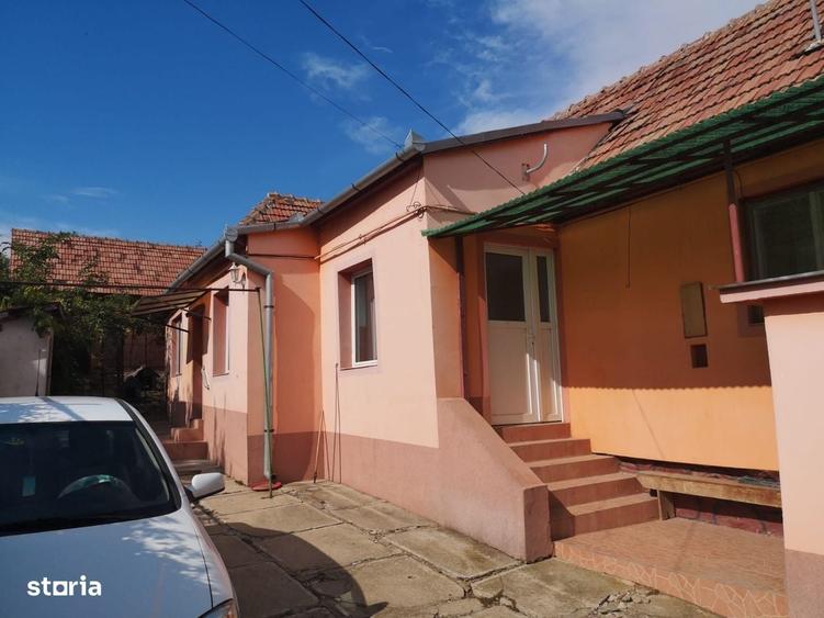 Casă cu 2 camere cu Teren 750 Mp în Șura Mare