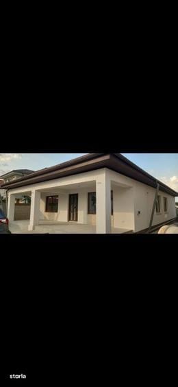 Casă cu 4 camere cu Teren 530 Mp în Cumpăna
