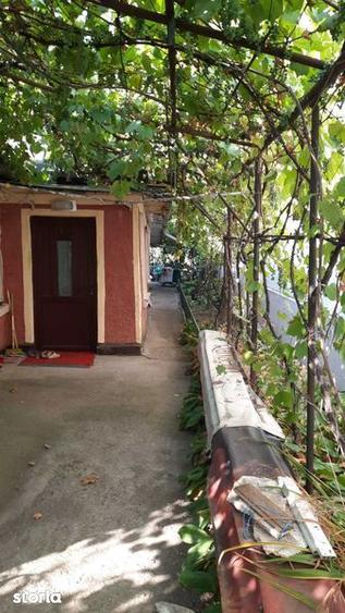 Casă cu 4 camere cu Canalizare în Militari