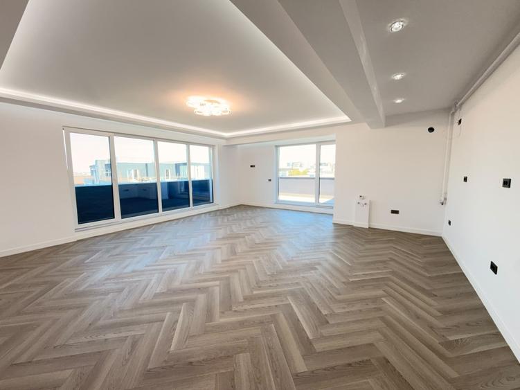 Penthouse 3 camere ultrafinisat de vanzare - 1