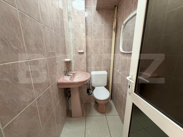Apartament cu 3 camere de inchiriat - 16