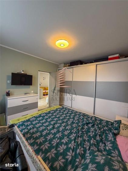 Casă cu 5 camere cu Teren 300 Mp în Sântandrei