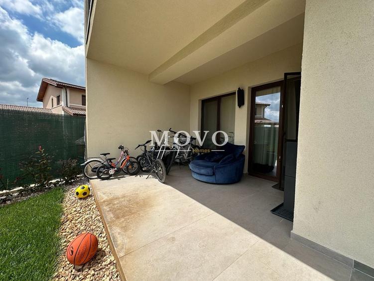 Duplex cu 4 camere cu Canalizare în Săcălaz