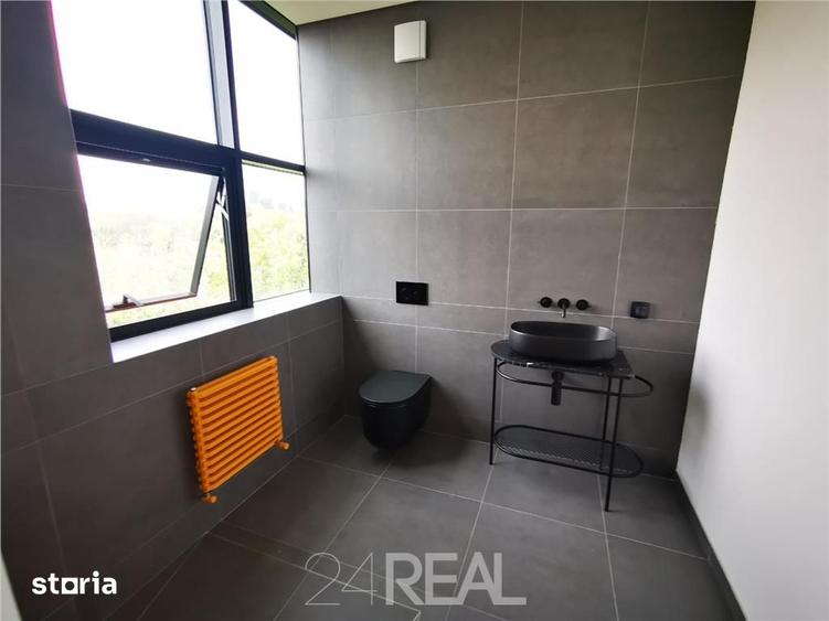 Spațiu comercial, de 224.6 mp, în Tei