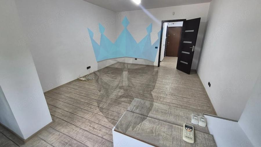 Garsonieră decomandată în Lucrețiu Pătrășcanu