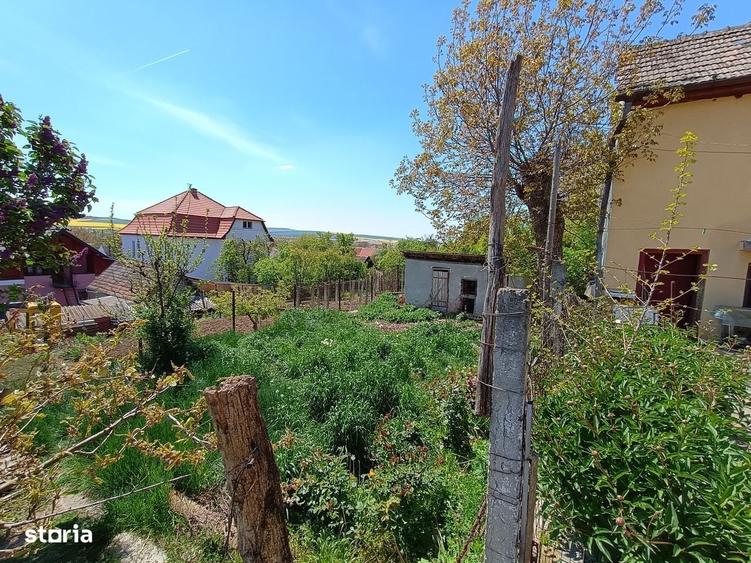Casă cu 3 camere cu Teren 260 Mp în Central