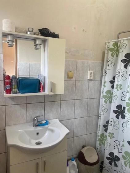 Casă cu Teren 930 Mp în Central