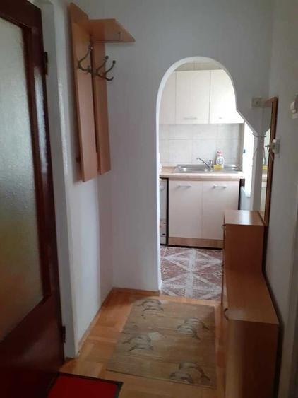 Apartament cu 3 camere decomandat în Grigorescu