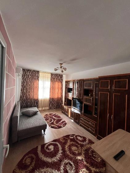Garsonieră decomandată în Radu Negru