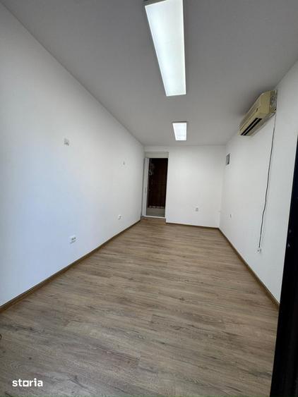 Spațiu comercial, de 18 mp, în Gării