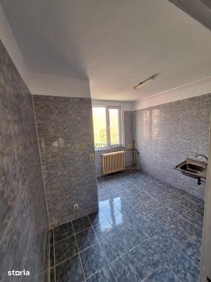 Apartament 2 camere de vanzare, Aparatorii Patriei, metrou, Sector 4 - 3